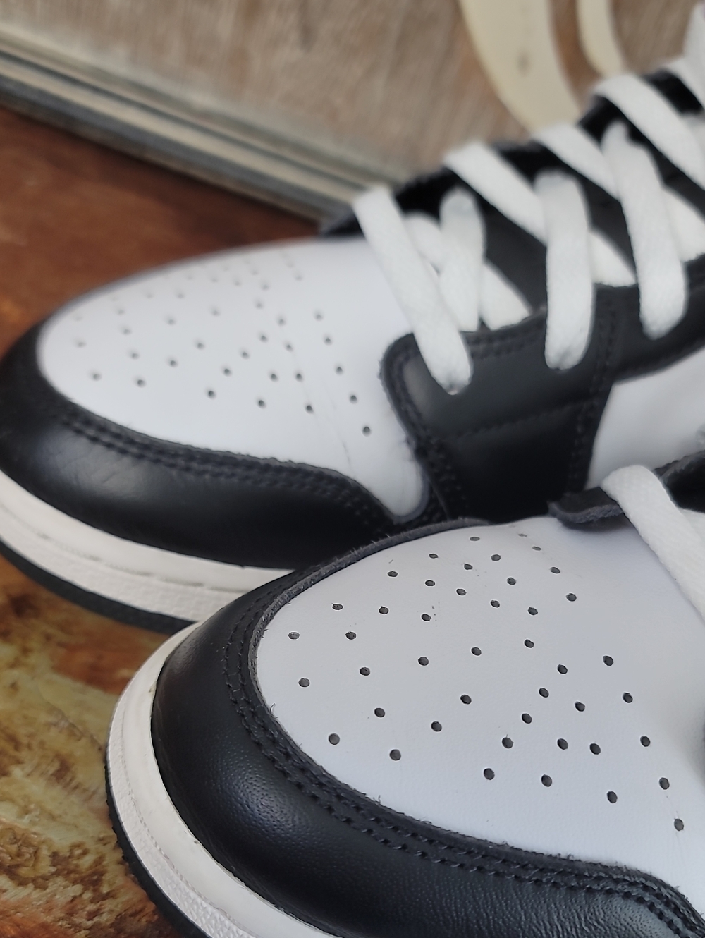 Nike Air Jordan 1 Mid SE 'Zen Master' Wmns 8.5 Good Condition. (Read Listing) - Picture 5 of 16